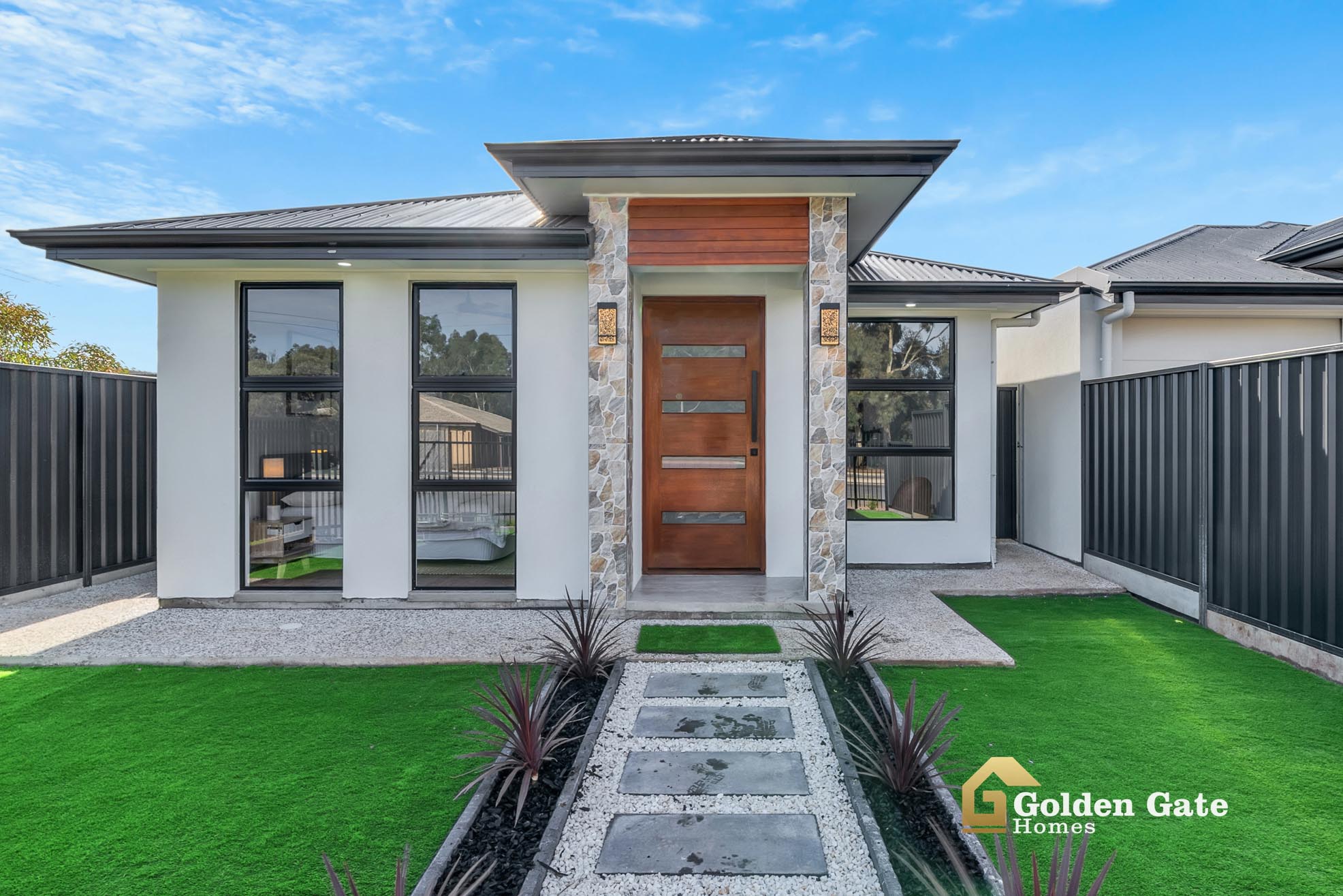 Brand New Family Home – Para Hills
